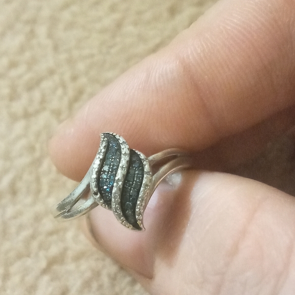 Girls ring - Picture 4 of 6
